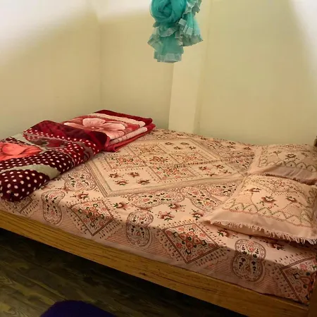 Hello Super Hostel-2