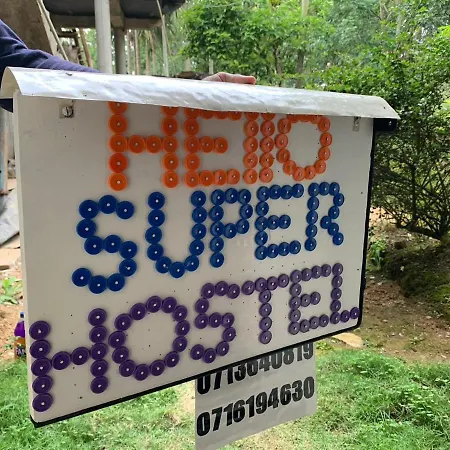 Hello Super Hostel-3